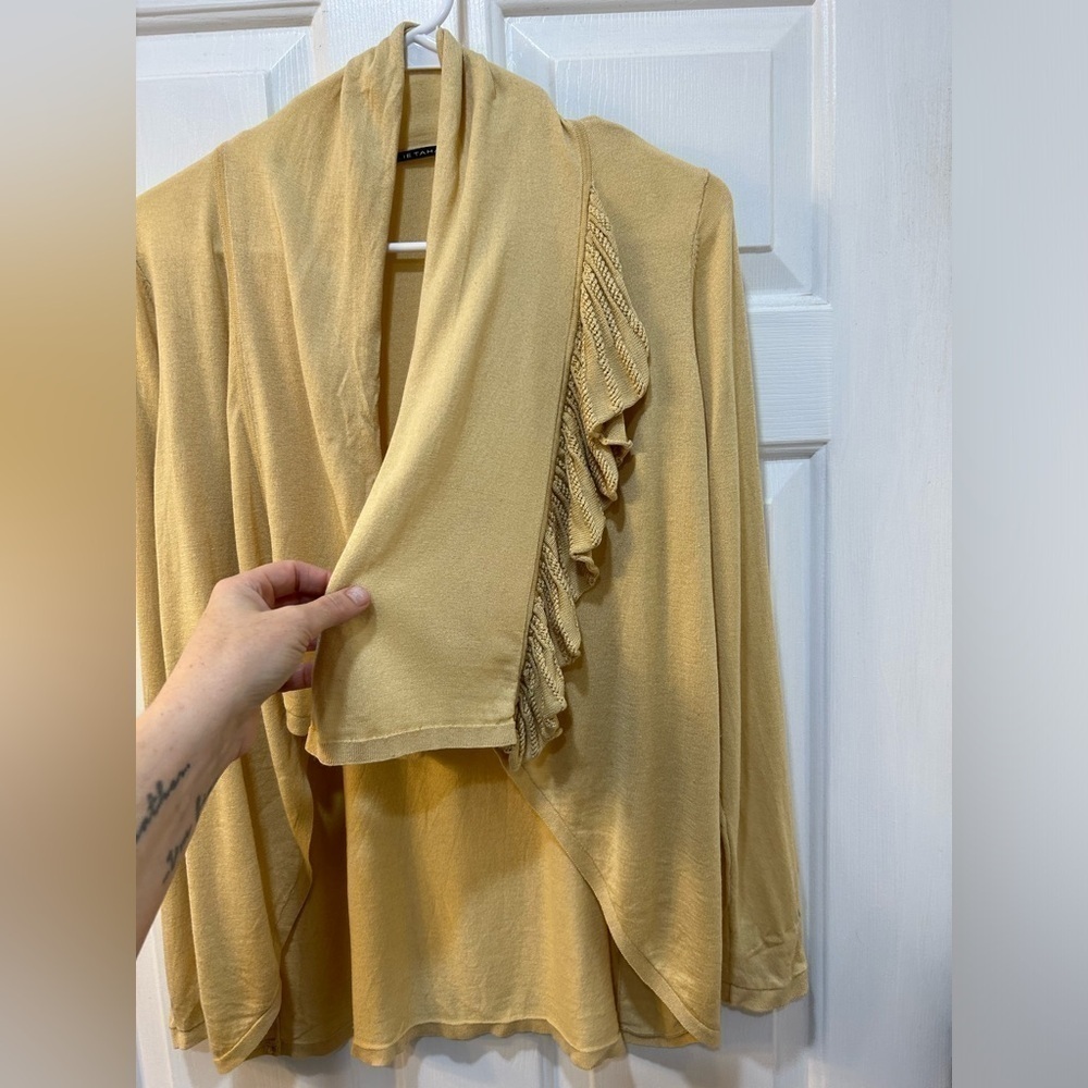 Elie Tahari Silk Cashmere Blend Cardigan Golden Yellow Side Ruffle Preppy Hi Lo - Picture 2 of 8